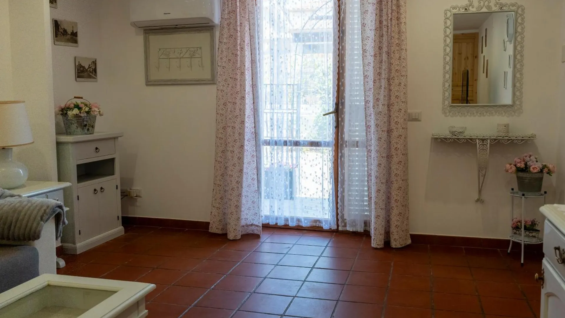 Delizioso Appartamento Vicino Al Mare Di Anzio Rome Apartment